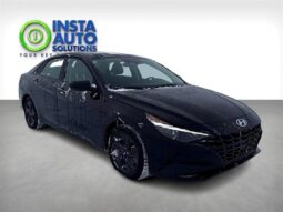 
										2023 Hyundai Elantra Preferred full									