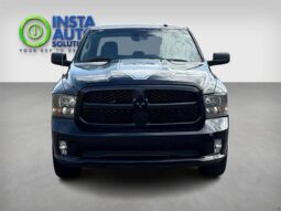 
										2017 Ram 1500 Express Crew Cab 4×4 5.7L Hemi full									