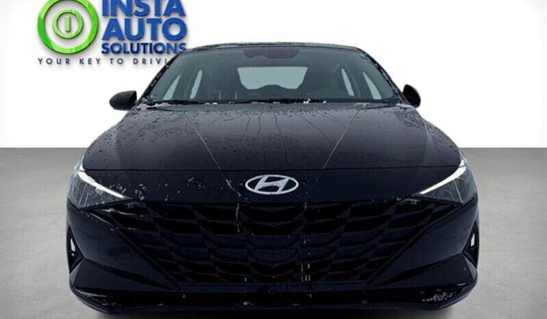 
								2023 Hyundai Elantra Preferred full									