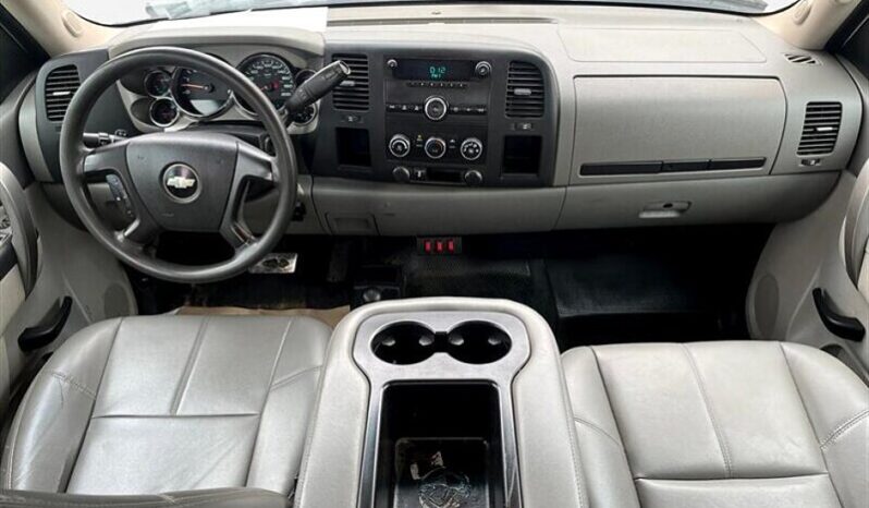 
								2012 Chevrolet Silverado 3500 WT Crew Cab 4×4 full									