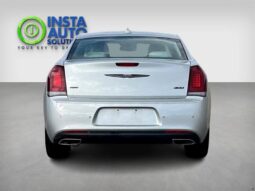 
										2022 Chrysler 300 Touring L AWD full									