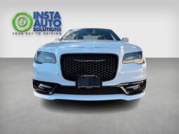 
										2022 Chrysler 300S AWD full									