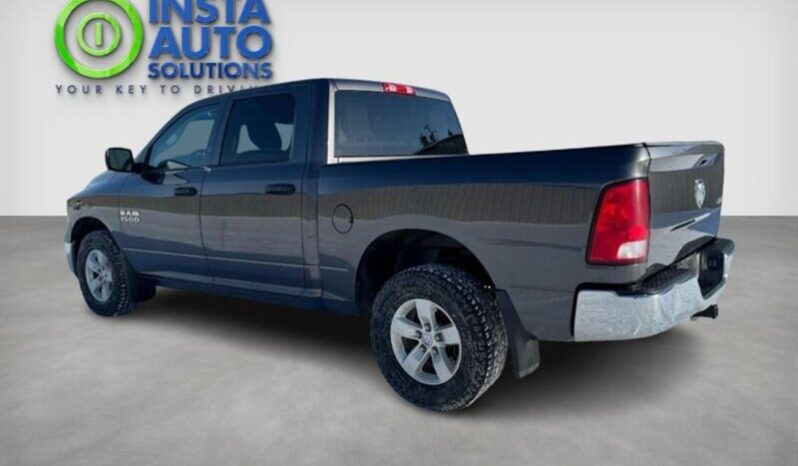 
								2017 Ram 1500 ST Crew Cab 4X4 full									