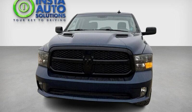 
								2020 Ram 1500 Classic Express 5.7L Hemi Crew 4X4 full									