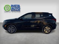 
										2024 Kia Seltos EX AWD full									