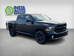 
										2017 Ram 1500 Express Crew Cab 4×4 5.7L Hemi full									