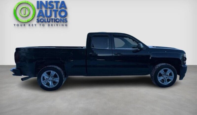 
								2019 Chevrolet Silverado 1500 Custom DBL Cab 4×4 5.3L full									