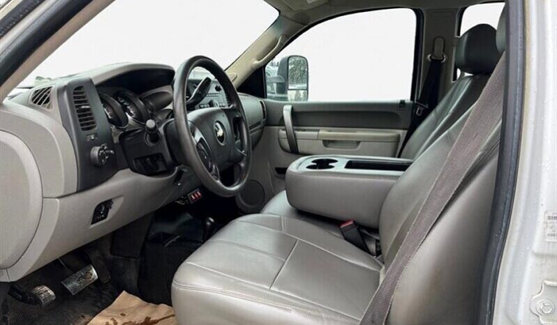 
								2012 Chevrolet Silverado 3500 WT Crew Cab 4×4 full									