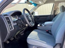 
										2017 Ram 1500 ST Crew Cab 4X4 full									