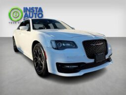 
										2022 Chrysler 300S AWD full									