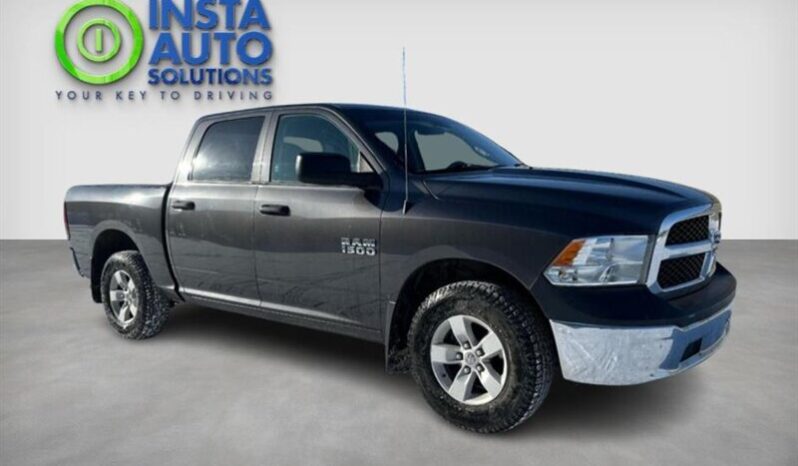 
								2017 Ram 1500 ST Crew Cab 4X4 full									