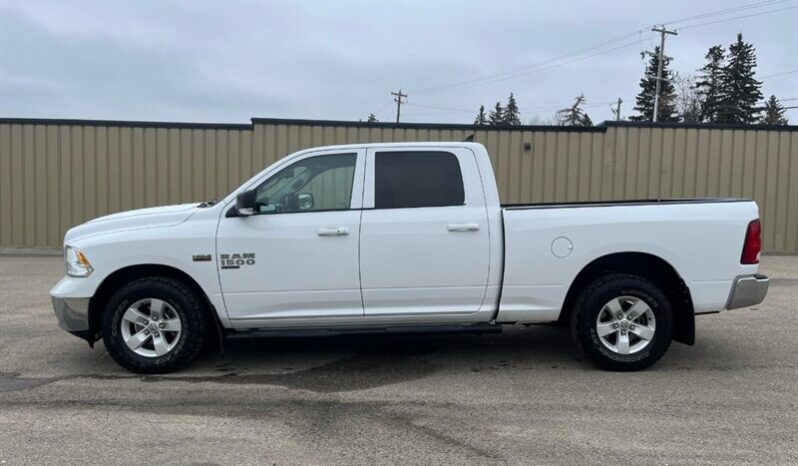 
								2022 Ram 1500 SLT Crew Cab 4×4 5.7L Hemi full									