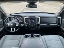 
										2022 Ram 1500 SLT Crew Cab 4×4 5.7L Hemi full									