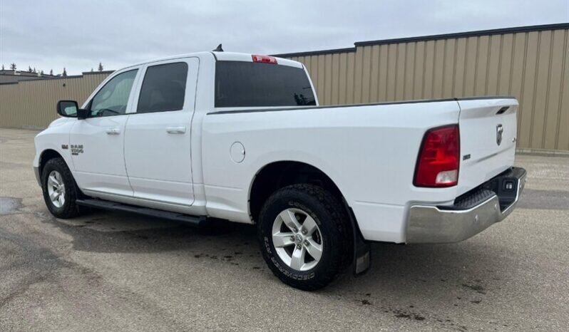 
								2022 Ram 1500 SLT Crew Cab 4×4 5.7L Hemi full									