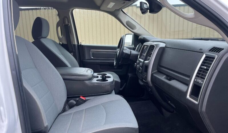 
								2022 Ram 1500 SLT Crew Cab 4×4 5.7L Hemi full									