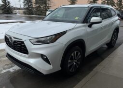 2023 Toyota Highlander XLE AWD