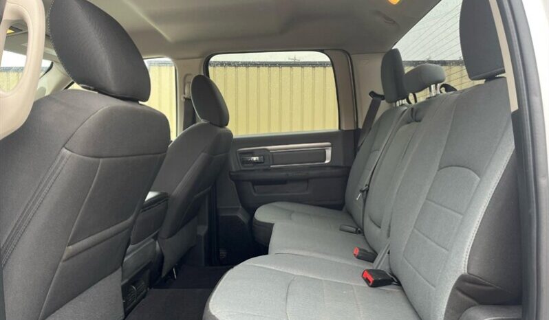 
								2022 Ram 1500 SLT Crew Cab 4×4 5.7L Hemi full									