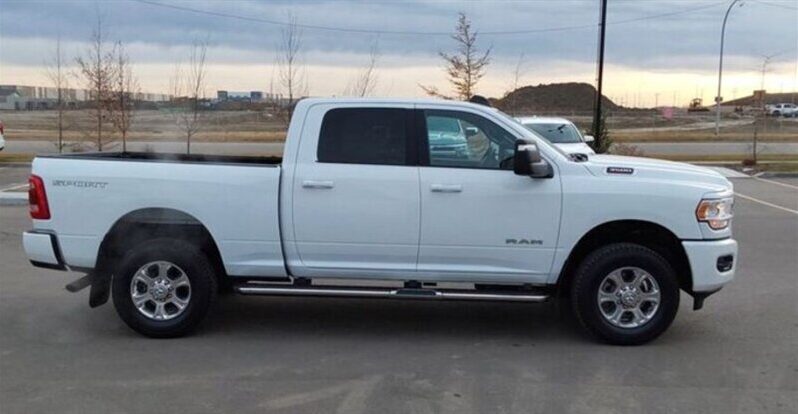 
								2022 Ram 3500 Bighorn Sport Crew Cab 4×4 full									