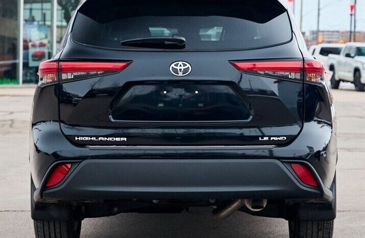 
								2023 Toyota Highlander LE AWD full									