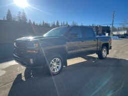 
										2016 Chevrolet Silverado LT Z71 Crew Ca 4×4 5.3L full									