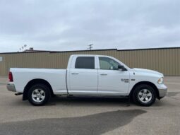 
										2022 Ram 1500 SLT Crew Cab 4×4 5.7L Hemi full									