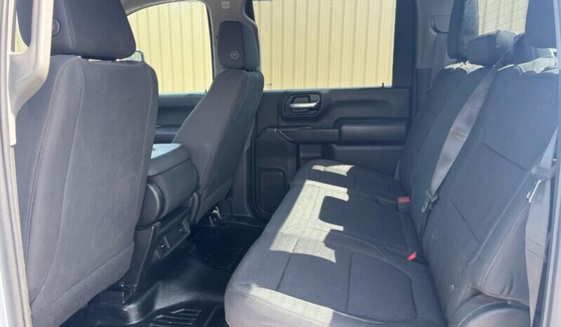 
								2022 Chevrolet Silverado 2500 Diesel Custom Crew Cab 4×4 full									
