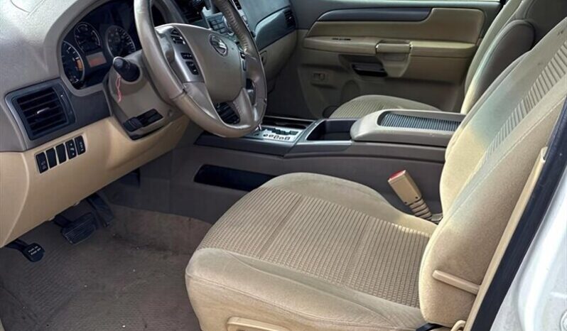 
								2013 Nissan Armada SV 4×4 full									
