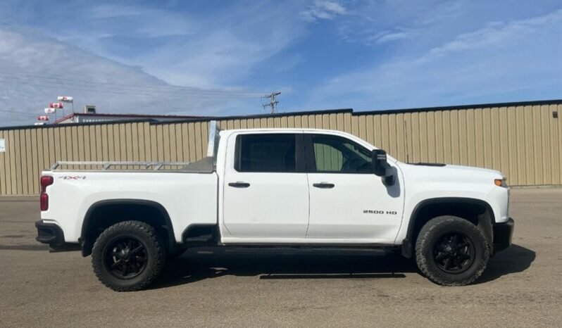 
								2022 Chevrolet 2500 Diesel Custom Crew Cab 4×4 full									
