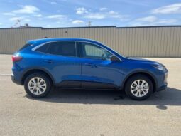 
										2023 Ford Escape Active AWD full									