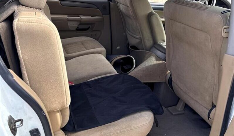 
								2013 Nissan Armada SV 4×4 full									