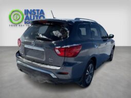 
										2017 Nissan Pathfinder SV 4×4 full									