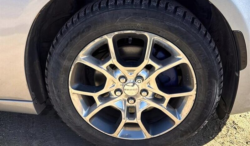 
								2017 Dodge Charge SXT AWD full									