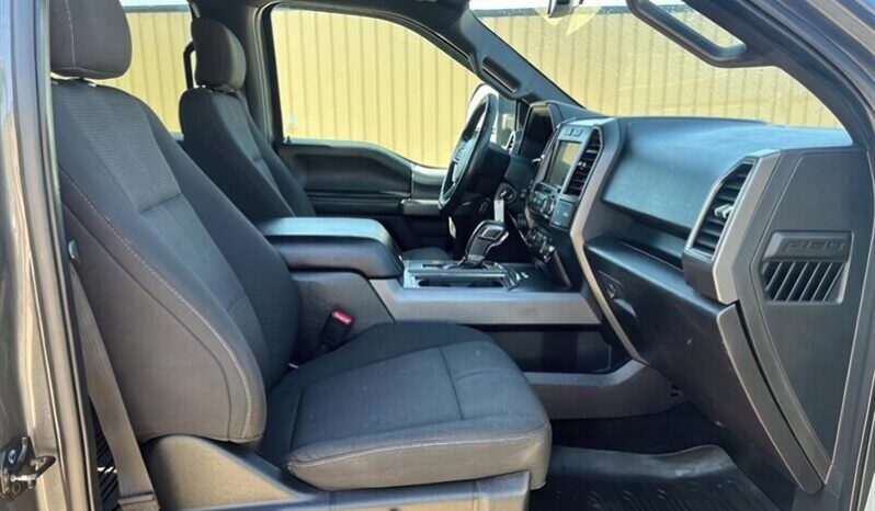 
								2017 Ford F-150 XLT FX4 Sport Crew Cab 4×4 3.5L Eco Boost full									