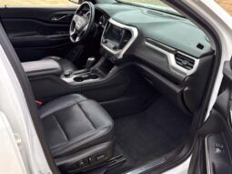 
										2017 GMC Acadia SLT 4×4 full									