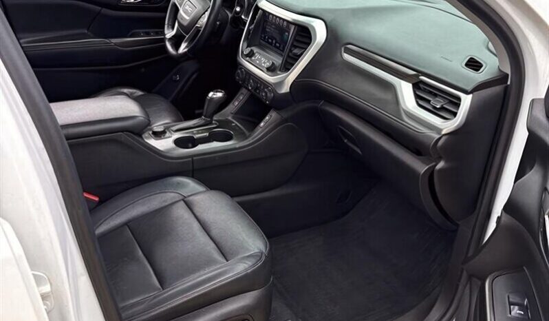 
								2017 GMC Acadia SLT 4×4 full									