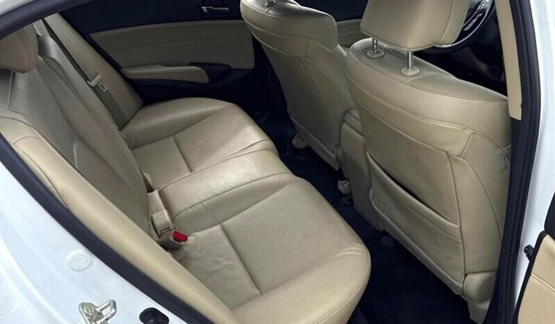 
								2017 Acura ILX Premium full									