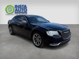 
										2017 Chrysler 300C Platinum full									