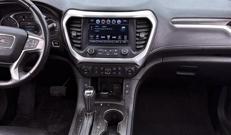 
								2017 GMC Acadia SLT 4×4 full									