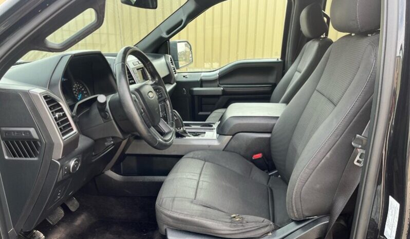 
								2015 Ford F-150 XLT Sport Crew Cab 4×4 5.0L full									