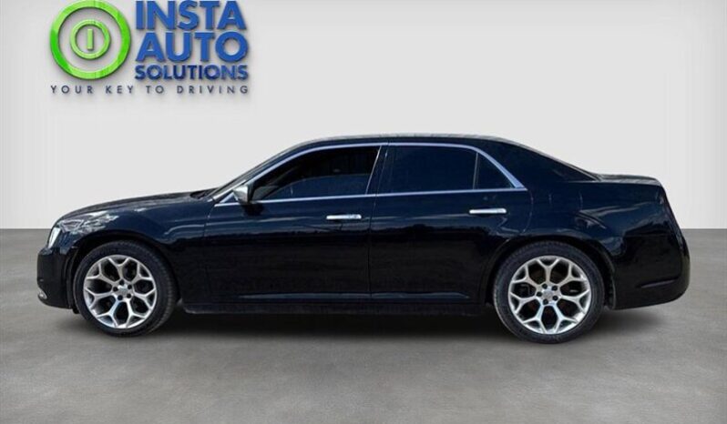 
								2017 Chrysler 300C Platinum full									