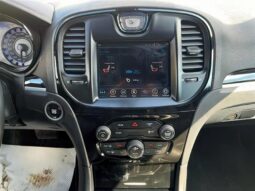 
										2018 Chrysler 300S full									