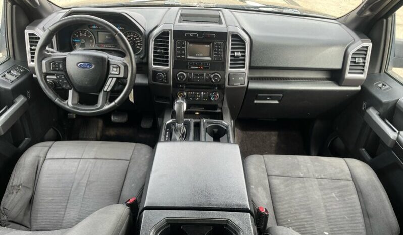 
								2015 Ford F-150 XLT Sport Crew Cab 4×4 5.0L full									