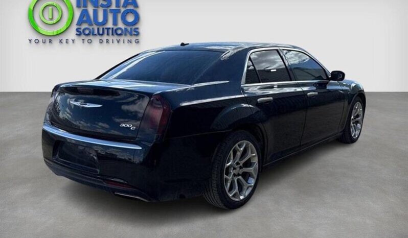 
								2017 Chrysler 300C Platinum full									