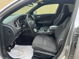 
										2017 Dodge Charge SXT AWD full									