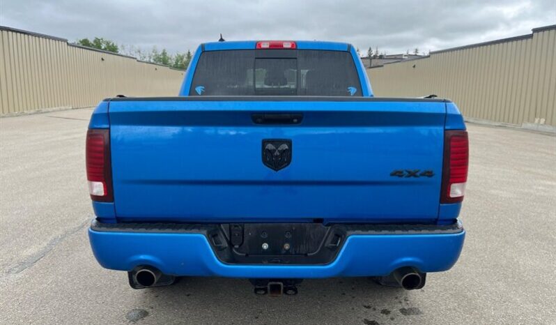 
								2018 Ram 1500 Sport Crew Cab 4×4 5.7L Hemi full									