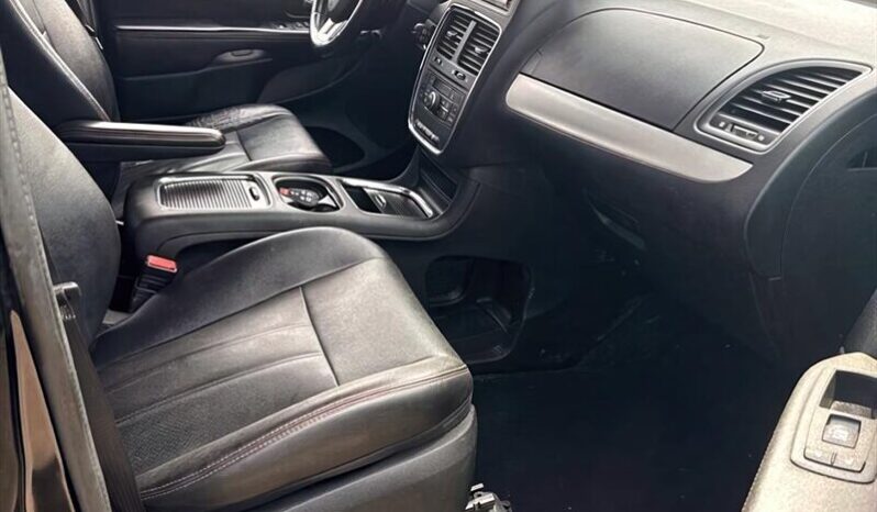 
								2018 Dodge Grand Caravan GT full									