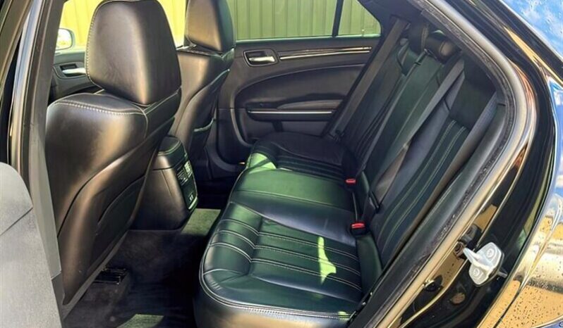 
								2018 Chrysler 300S full									