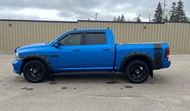 
								2018 Ram 1500 Sport Crew Cab 4×4 5.7L Hemi full									