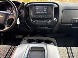 
										2019 Chevrolet Silverado 2500 WT Crew Cab 4×4 full									