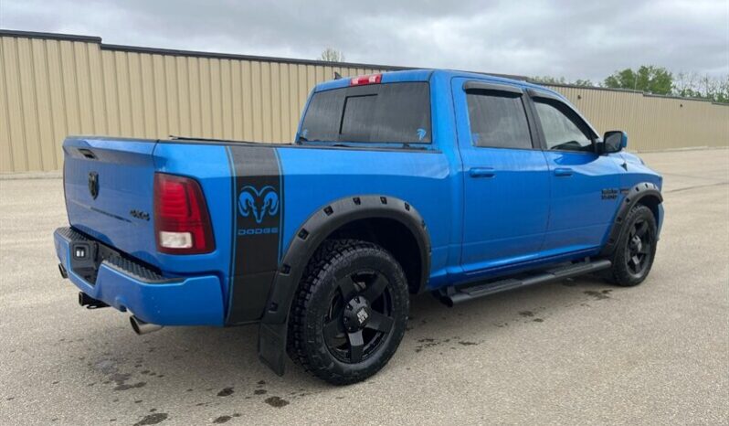 
								2018 Ram 1500 Sport Crew Cab 4×4 5.7L Hemi full									